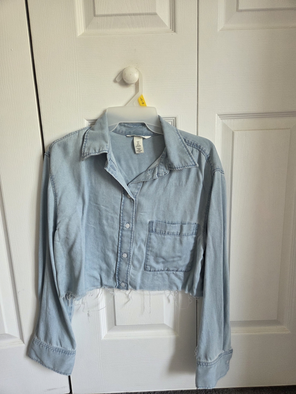 H&M Light Blue Cropped Button-Up Denim Shirt